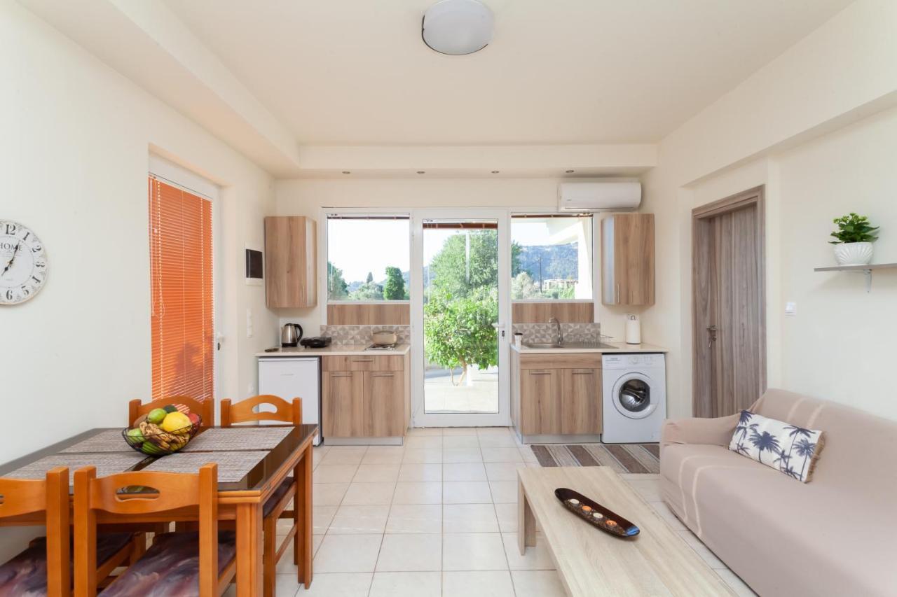 Apartment Artemis Fani Pastida